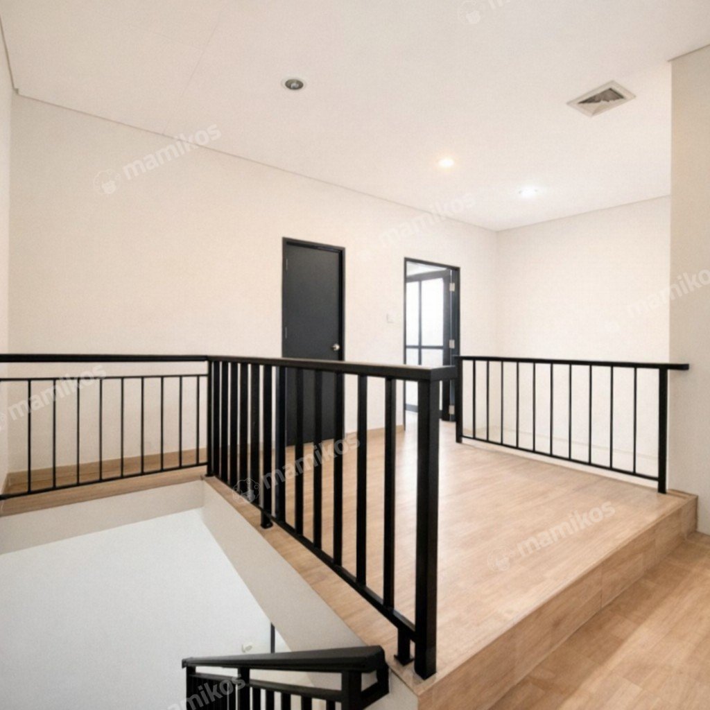Rumah Sertifikat SHM 4 Kamar Tidur 4 Kamar Mandi Raffles Hills Jakarta Timur - Photo 5