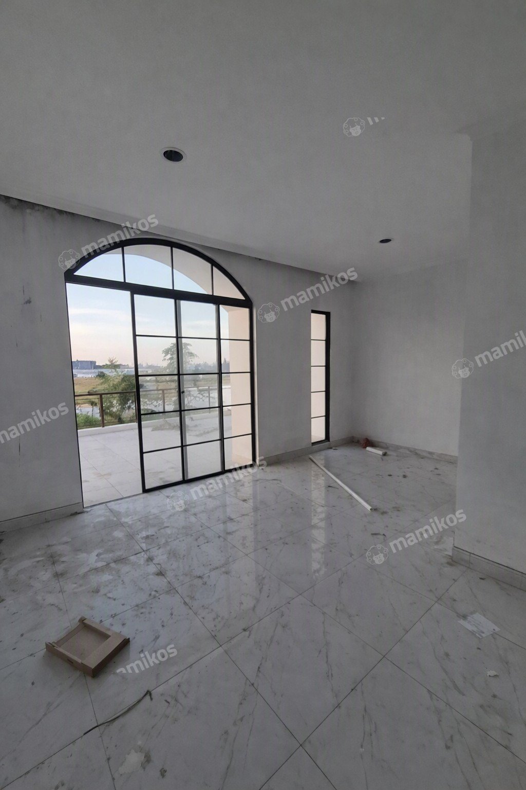 Rumah Sertifikat PPJB 3 Kamar Tidur 3 Kamar Mandi Pantai Indah Kapuk 2 Jakarta Utara - Photo 2