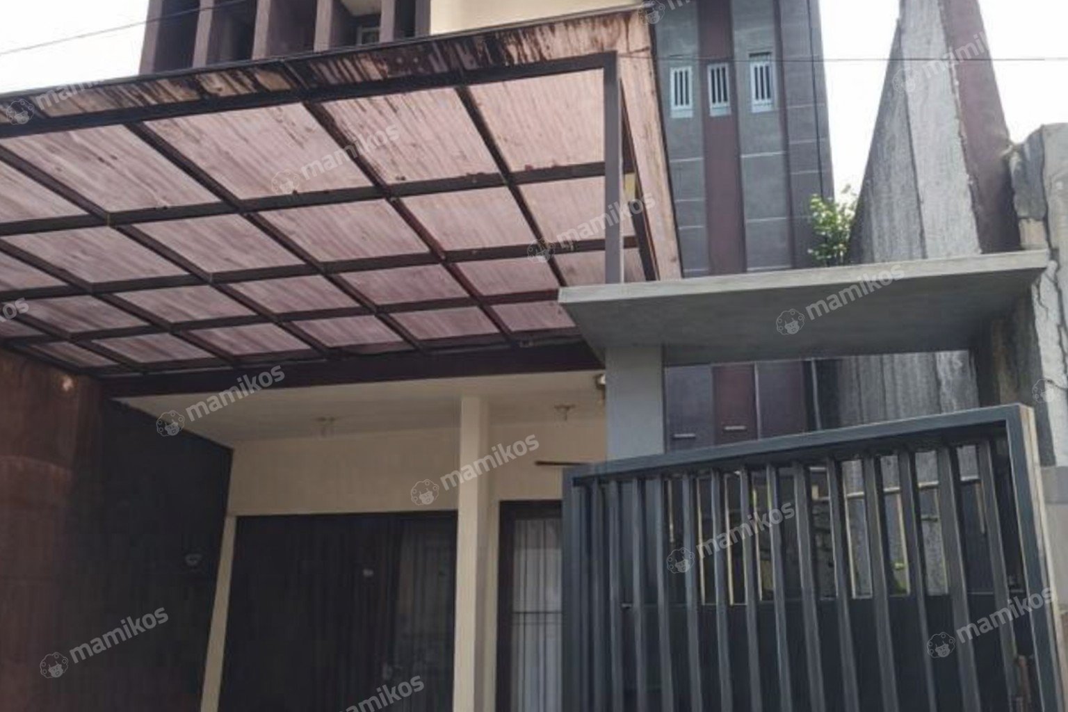Rumah Sertifikat SHM 3 Kamar Tidur 3 Kamar Mandi Tebet Jakarta Selatan
