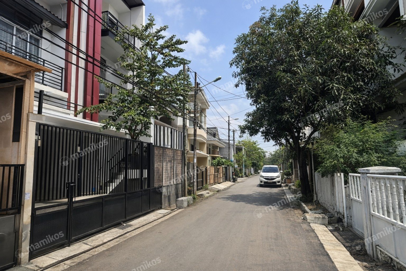 Rumah Sertifikat SHM 4 Kamar Tidur 4 Kamar Mandi Cilincing Jakarta Utara