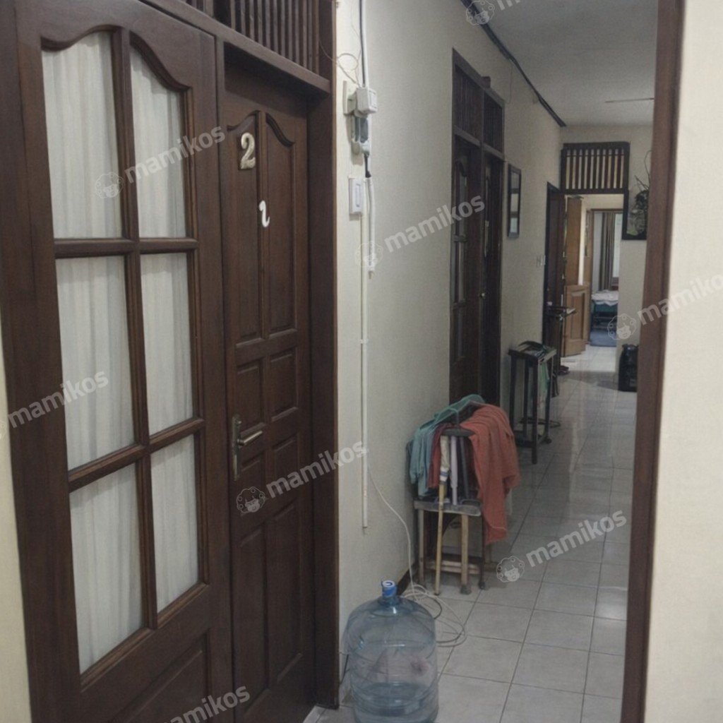 Rumah Sertifikat HGB 15 Kamar Tidur 6 Kamar Mandi Tanjung Duren Jakarta Barat - Photo 2
