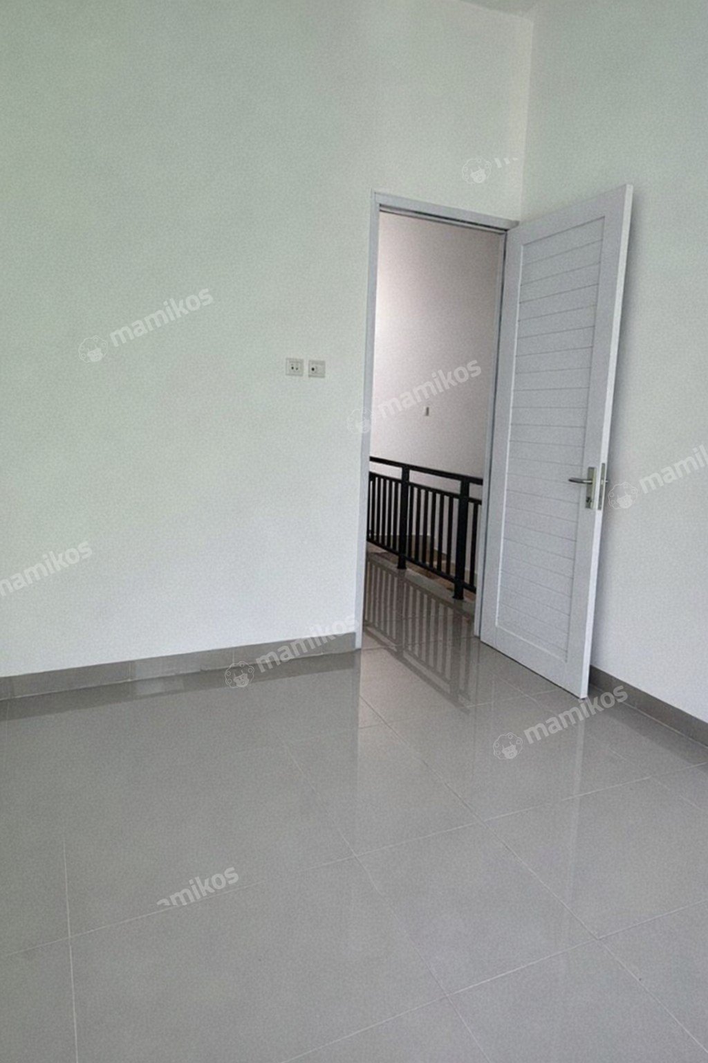 Rumah Sertifikat SHM 3 Kamar Tidur 3 Kamar Mandi Cilincing Jakarta Utara - Photo 5