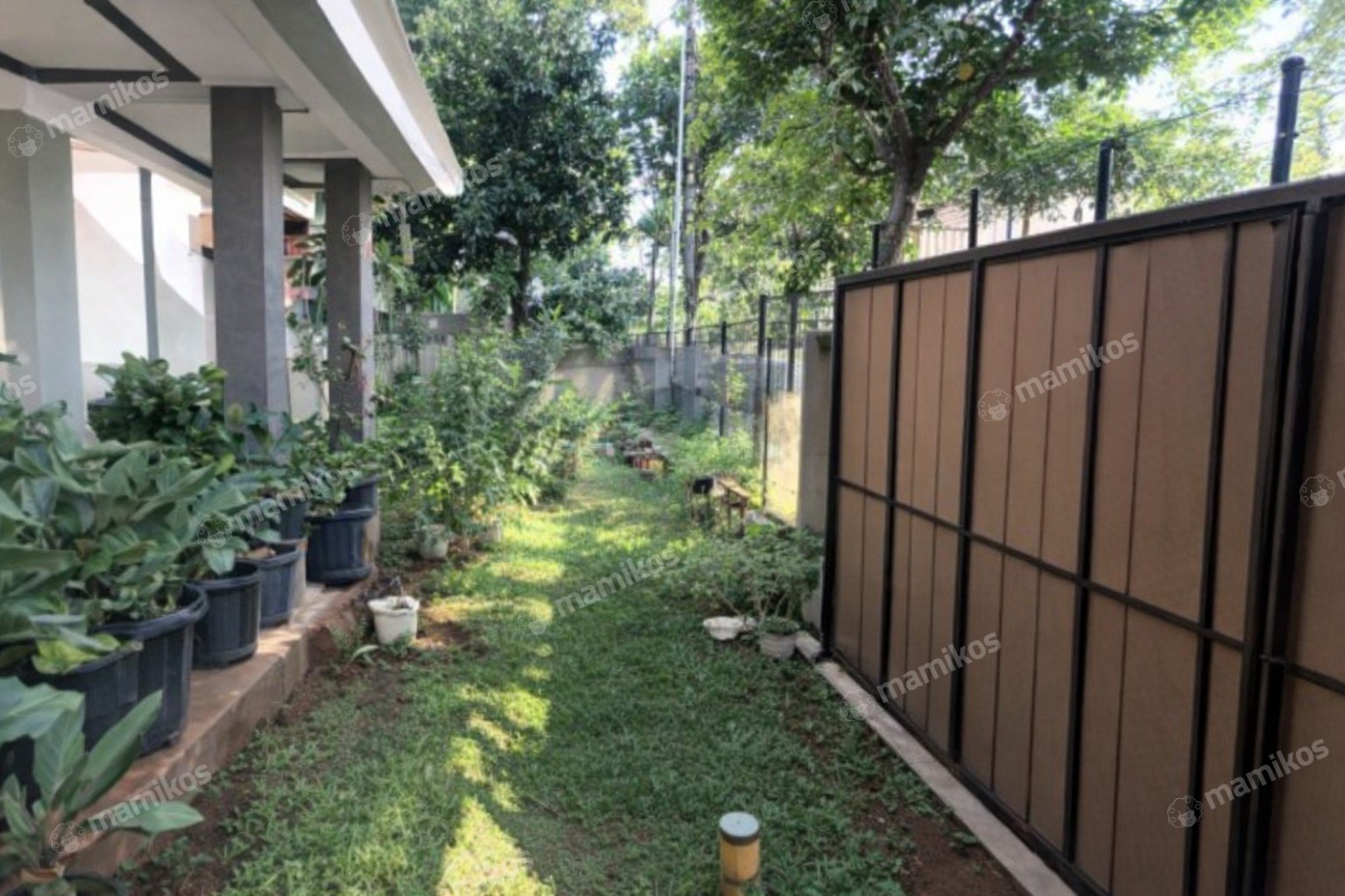 Rumah Sertifikat SHM 5 Kamar Tidur 5 Kamar Mandi Panglima Polim Jakarta Selatan - Photo 3