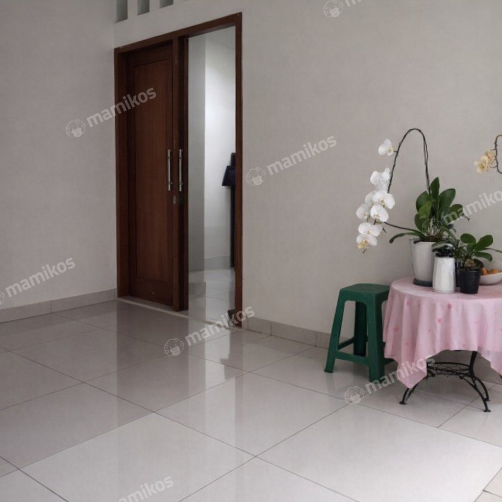 Rumah Sertifikat SHM 2 Kamar Tidur 2 Kamar Mandi Taman Meruya Jakarta Barat - Photo 3