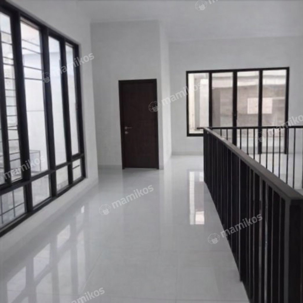 Rumah Sertifikat SHM 3 Kamar Tidur 3 Kamar Mandi Taman Meruya Jakarta Barat - Photo 3