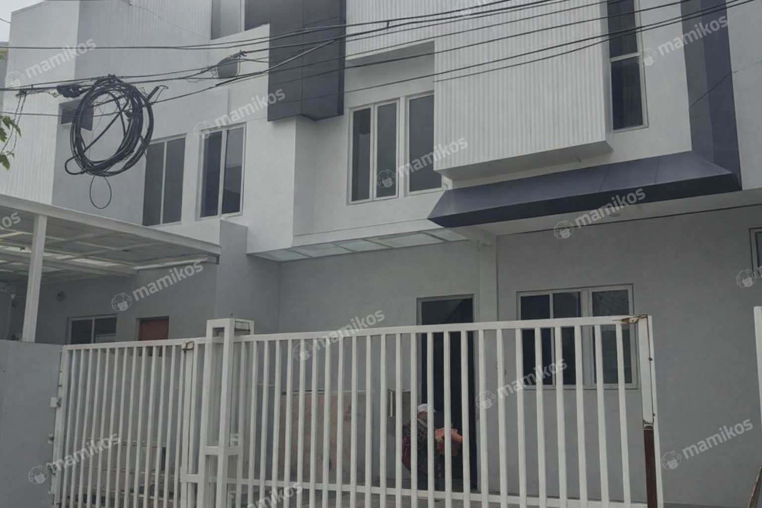 Rumah 5KT 4KM Tomang Jakarta Barat