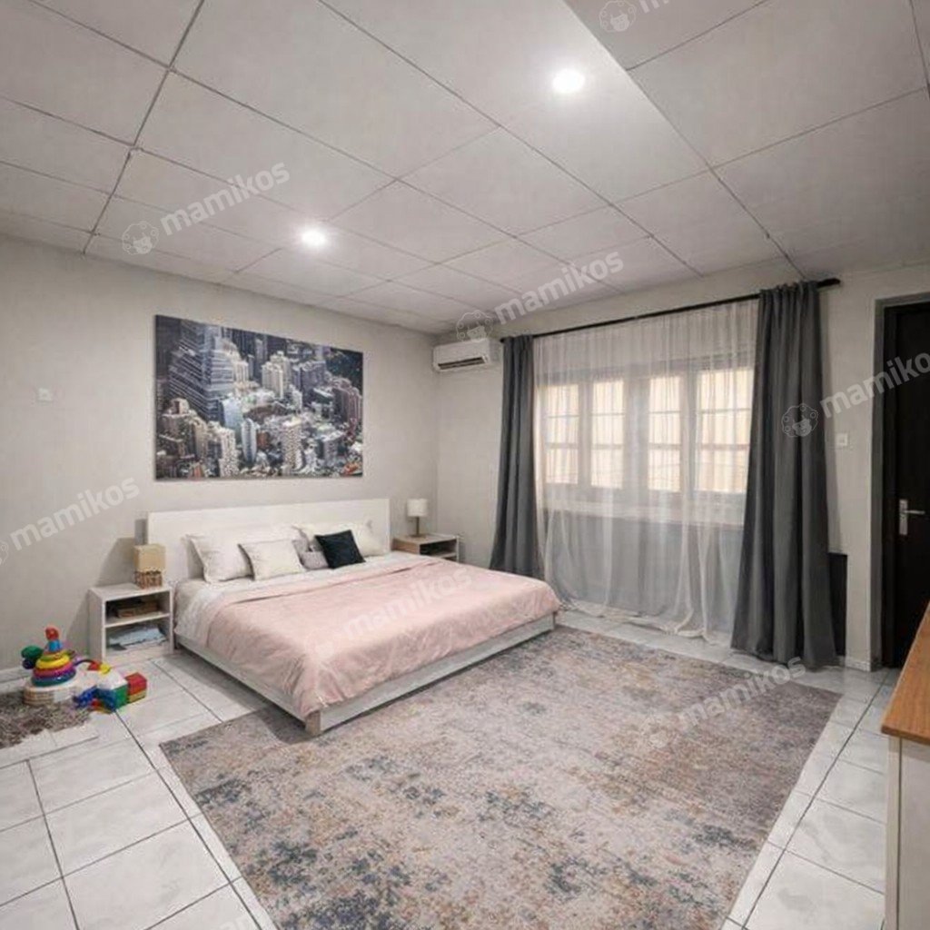 Rumah Sertifikat SHM 5 Kamar Tidur 5 Kamar Mandi Tanjung Duren Jakarta Barat - Photo 2