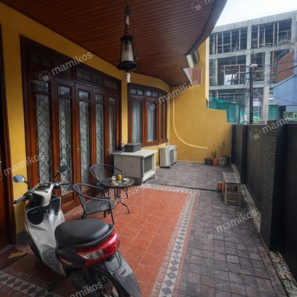 Rumah Sertifikat SHM 4 Kamar Tidur 3 Kamar Mandi Pondok Bambu Jakarta Timur - Photo 4
