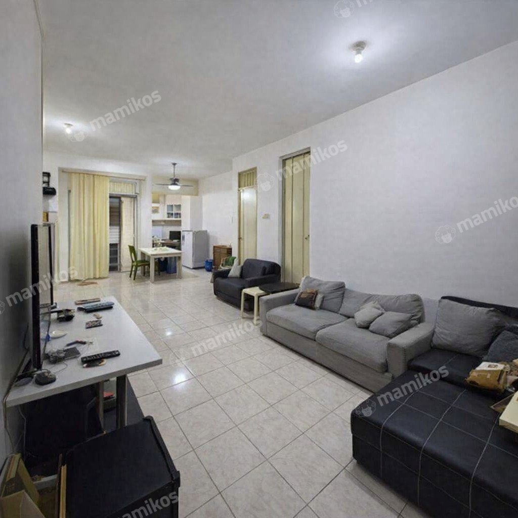 Rumah Sertifikat SHM 3 Kamar Tidur 1 Kamar Mandi Permata Buana Jakarta Barat - Photo 3