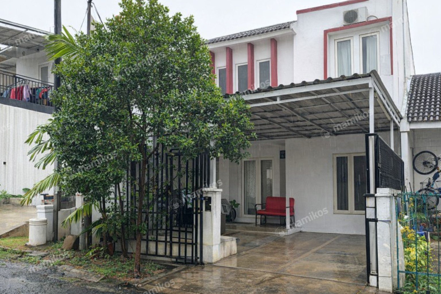 Rumah Sertifikat SHM 4 Kamar Tidur 3 Kamar Mandi Citra Grand Jakarta Timur
