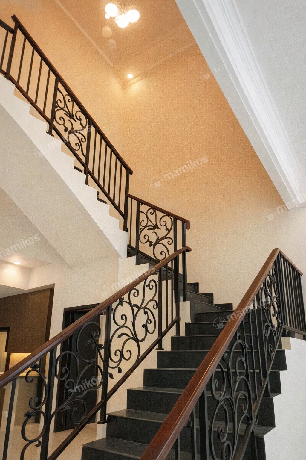 Rumah Sertifikat SHM 4 Kamar Tidur 4 Kamar Mandi Pondok Bambu Jakarta Timur - Photo 2