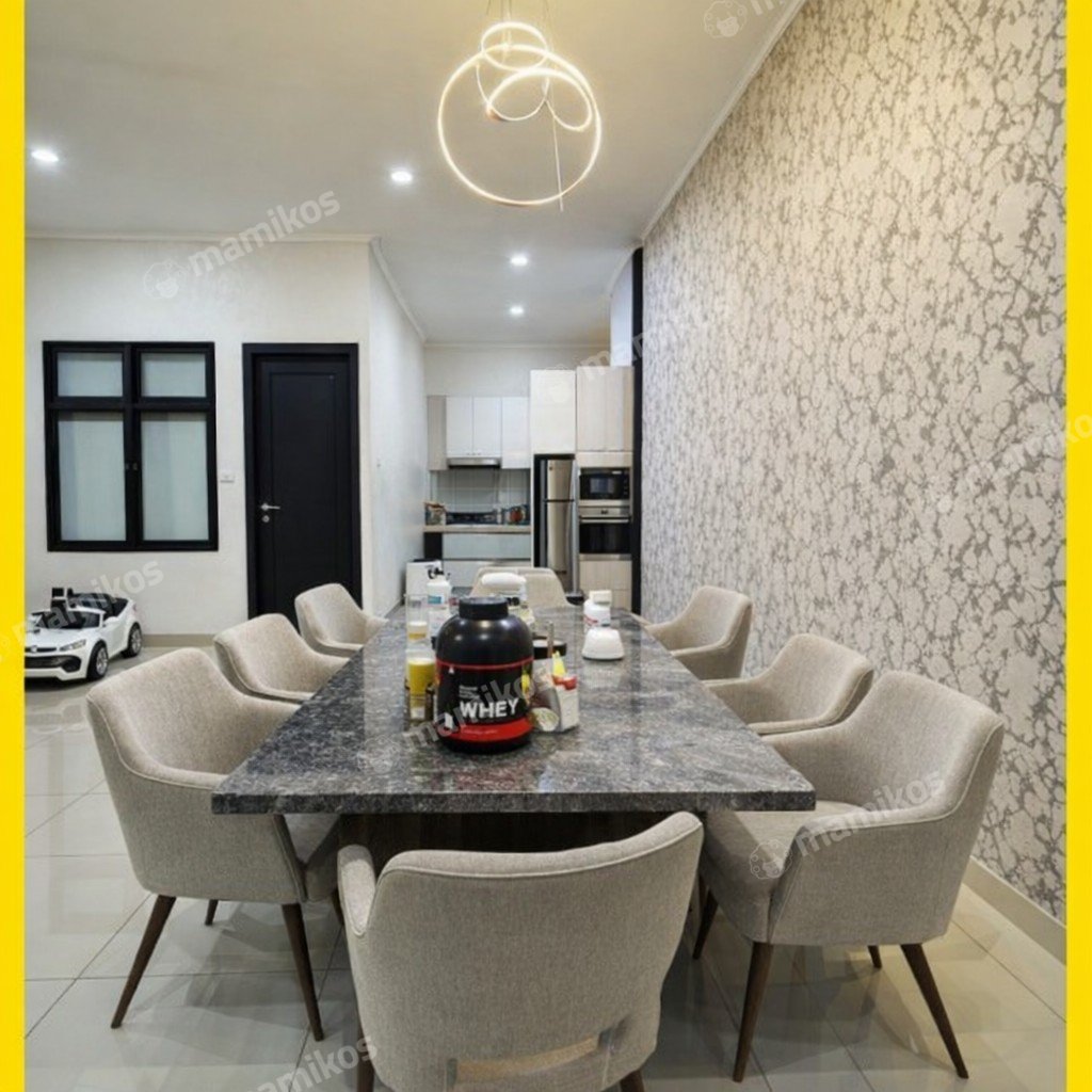 Rumah Sertifikat SHM 4 Kamar Tidur 4 Kamar Mandi Jelambar Jakarta Barat - Photo 2