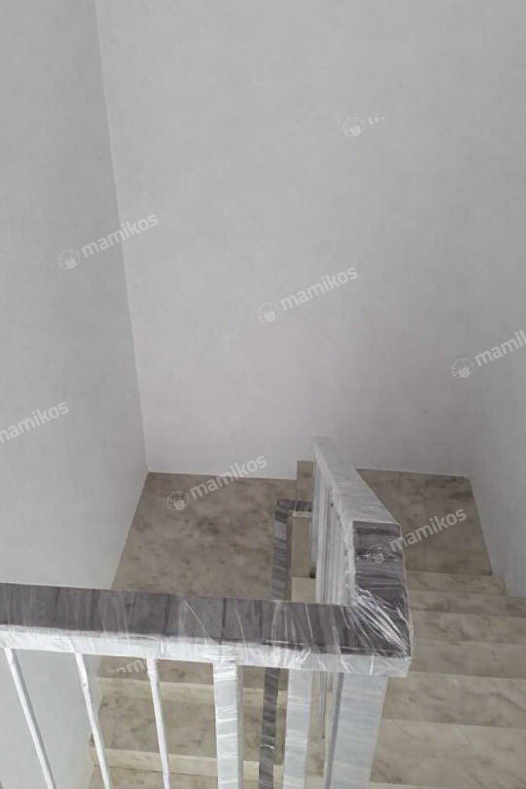 Rumah Sertifikat SHM 3 Kamar Tidur 3 Kamar Mandi Pantai Indah Kapuk Jakarta Utara - Photo 4