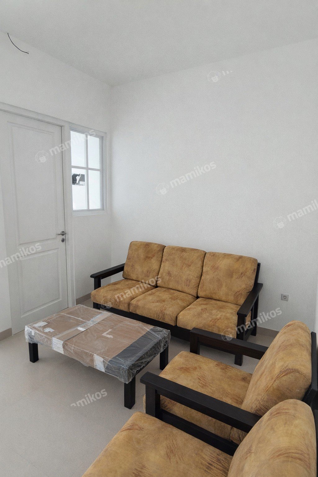 Rumah Sertifikat SHM 3 Kamar Tidur 2 Kamar Mandi Kota Wisata Jakarta Timur - Photo 2