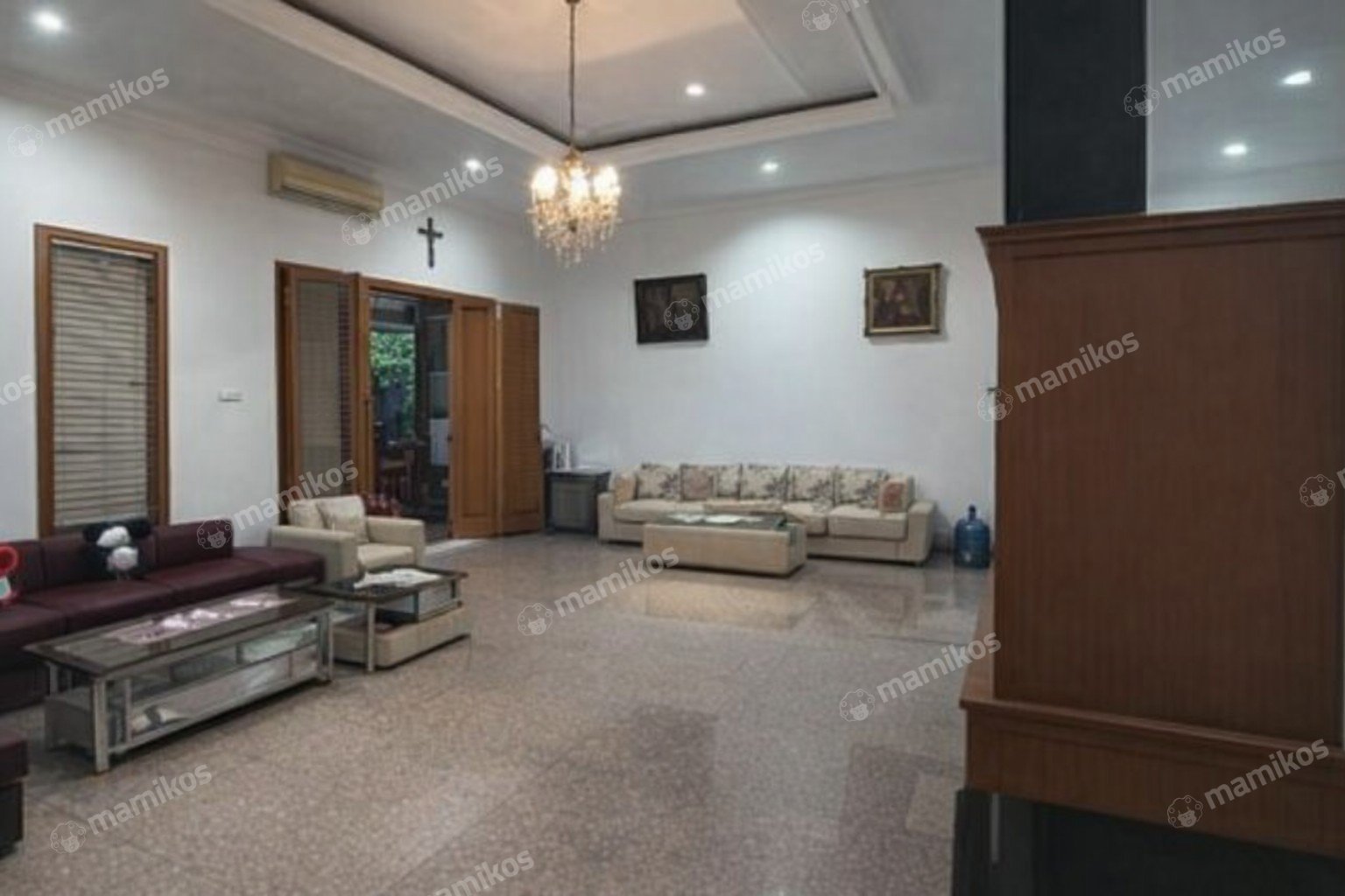Rumah Sertifikat SHM 3 Kamar Tidur 3 Kamar Mandi Kayu Putih Jakarta Timur