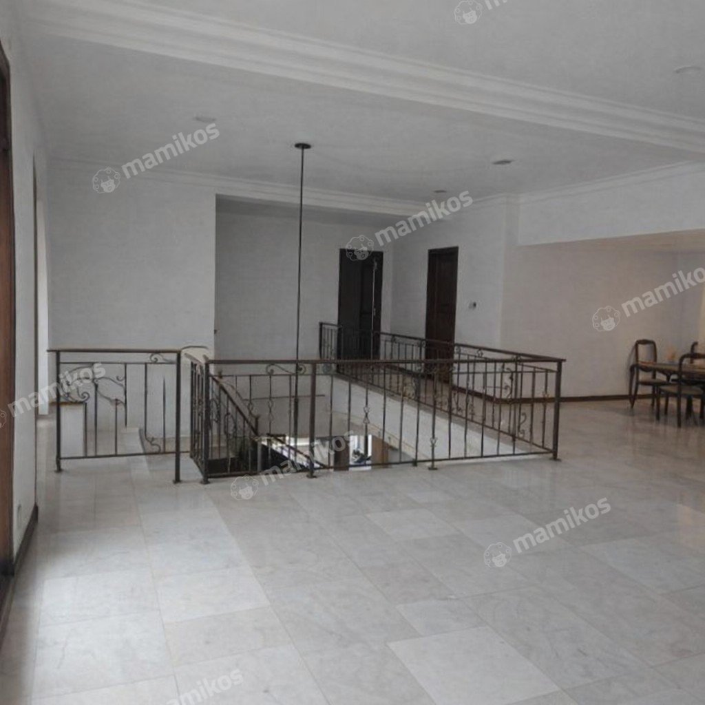 Rumah Sertifikat HGB 6 Kamar Tidur 5 Kamar Mandi Simprug Jakarta Selatan - Photo 2