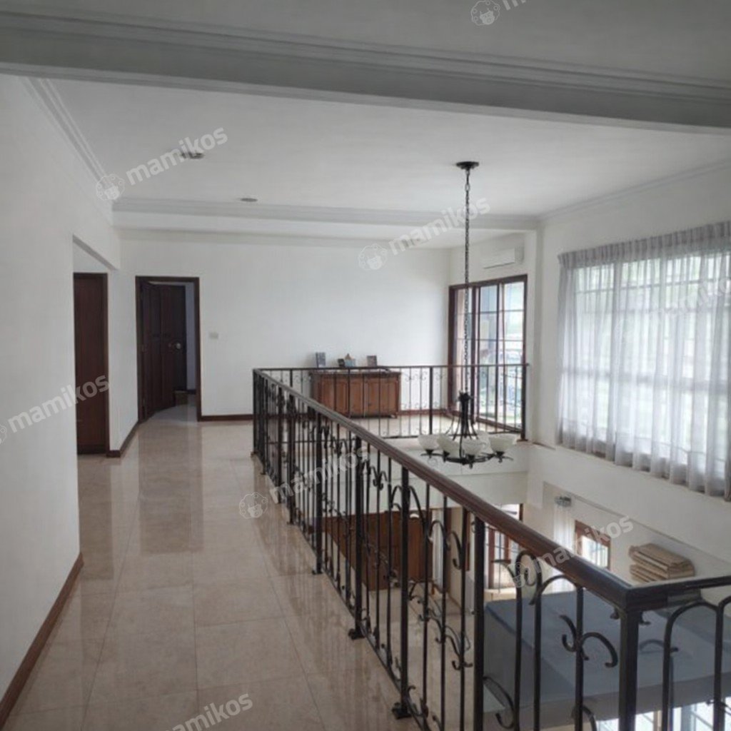 Rumah Sertifikat HGB 6 Kamar Tidur 5 Kamar Mandi Simprug Jakarta Selatan - Photo 5