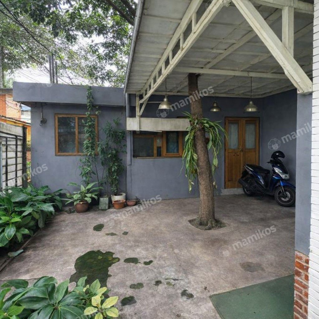 Rumah 6 Kamar Tidur 5 Kamar Mandi 2 Lantai Cilandak Jakarta Selatan - Photo 4