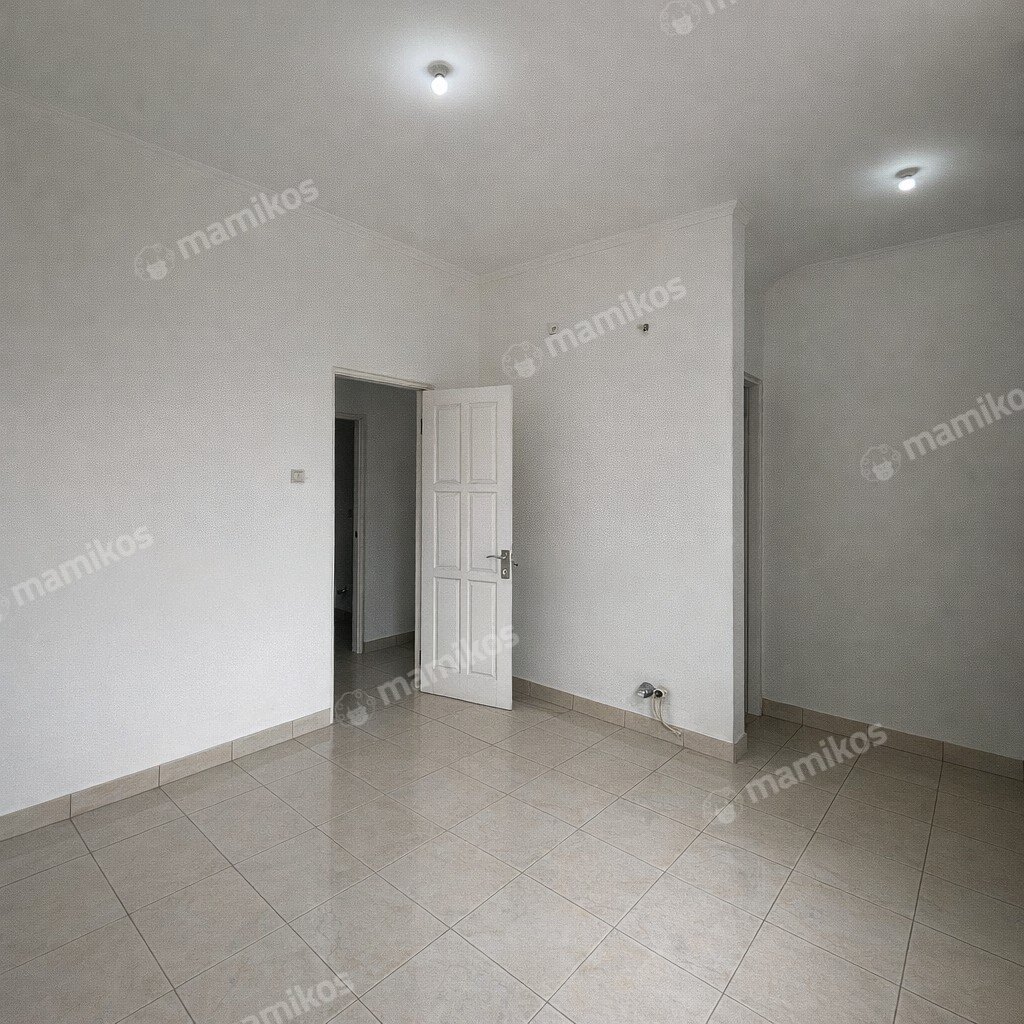 Rumah Sertifikat SHM 3 Kamar Tidur 2 Kamar Mandi Duri Kosambi Jakarta Barat - Photo 2