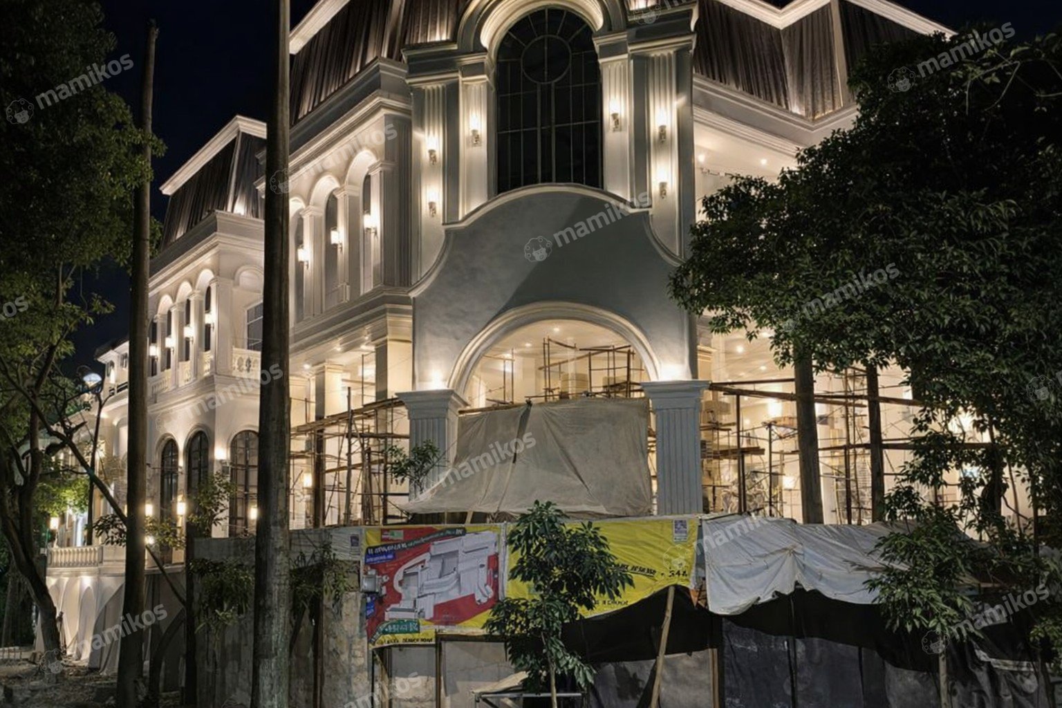 Rumah Sertifikat SHM 5 Kamar Tidur 5 Kamar Mandi Pondok Indah Jakarta Selatan