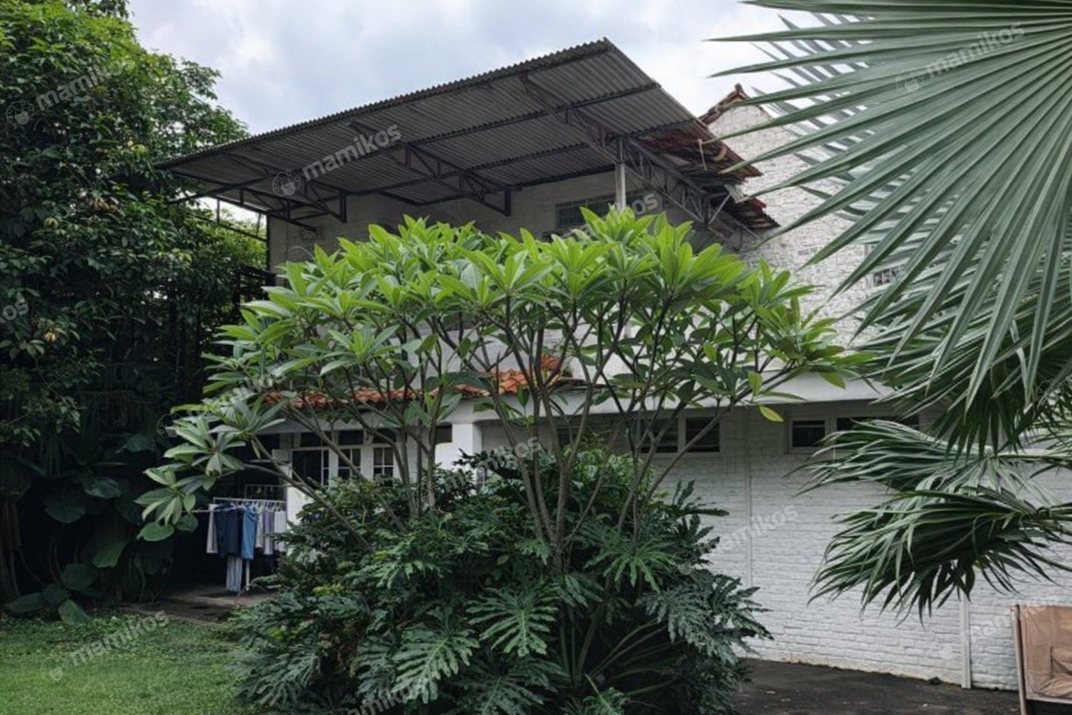 Rumah Sertifikat SHM 3 Kamar Tidur 2 Kamar Mandi Joglo Jakarta Barat