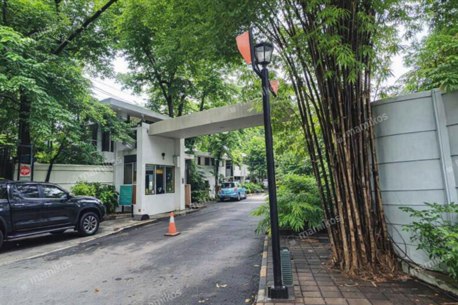 Rumah Sertifikat SHM 4 Kamar Tidur 3 Kamar Mandi Gandaria Jakarta Selatan - Photo 3