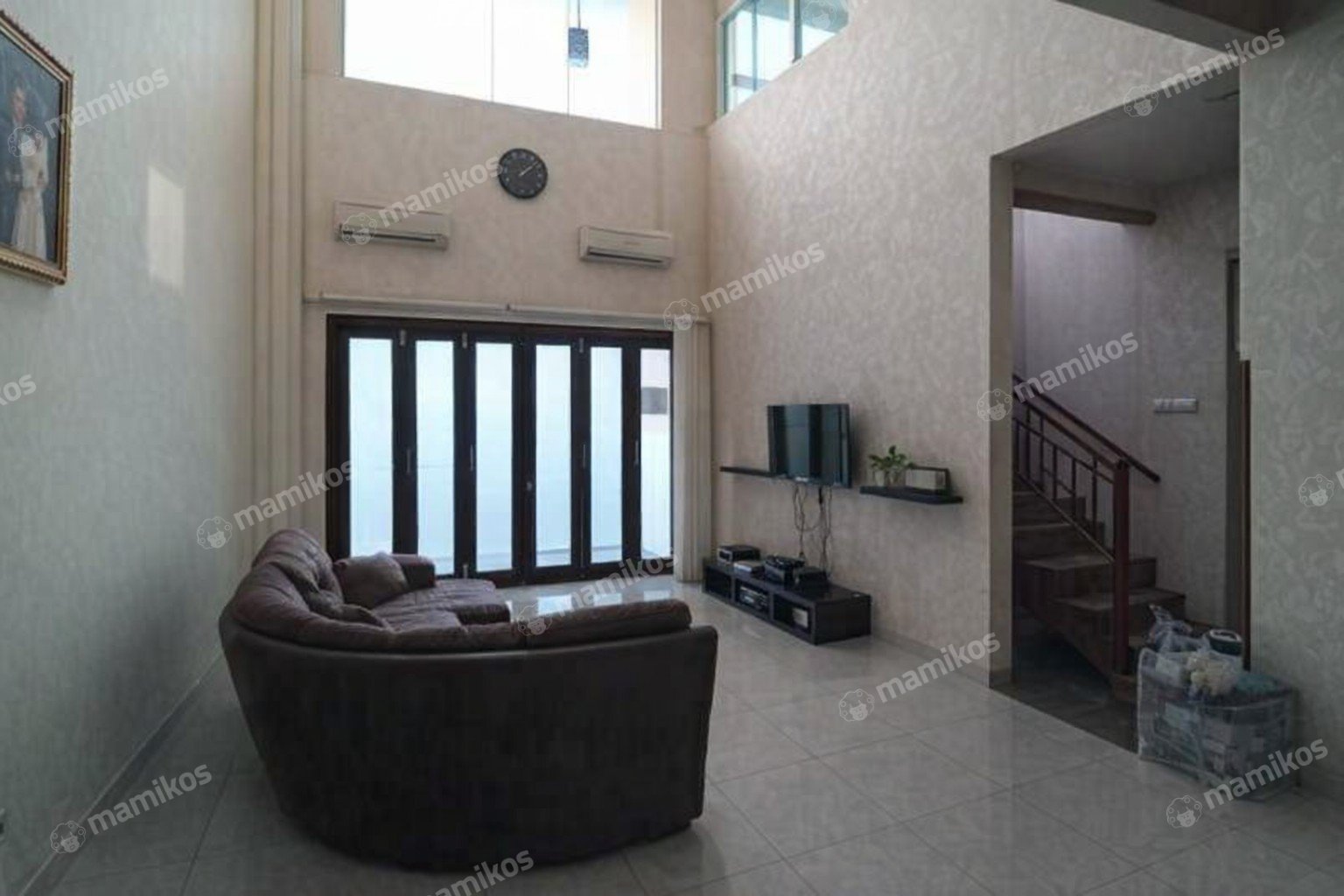 Rumah 4 Kamar Tidur 5 Kamar Mandi 2 Lantai Cibubur Jakarta Timur - Photo 3