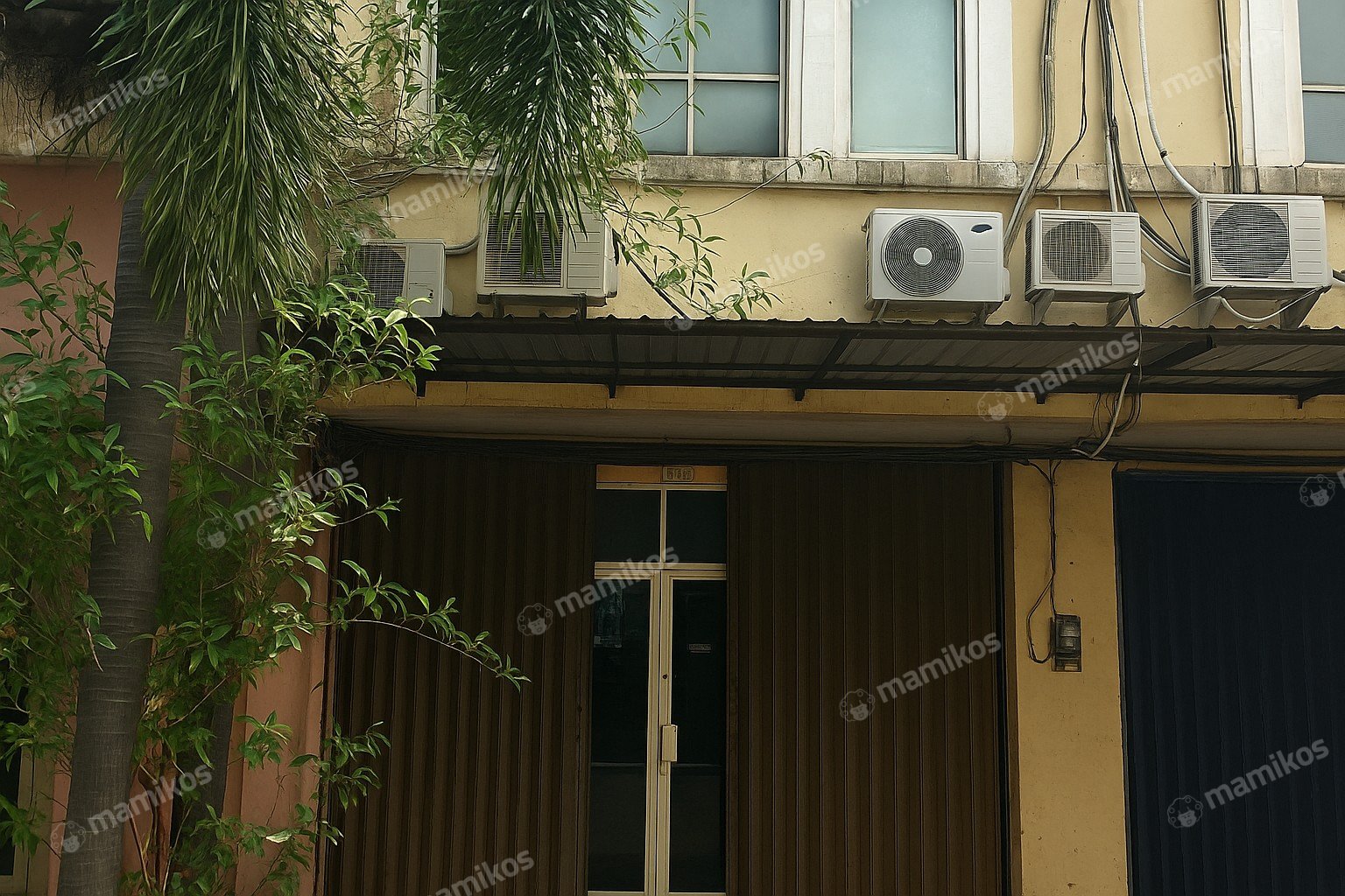 Rumah Sertifikat SHM 3 Kamar Tidur 3 Kamar Mandi Green Lake City Jakarta Barat