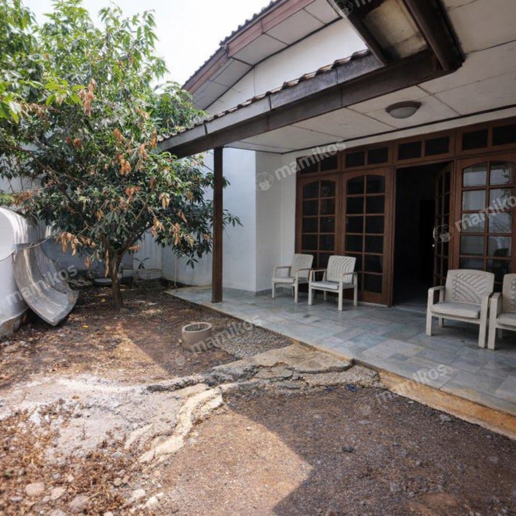 Rumah Sertifikat SHM 6 Kamar Tidur 4 Kamar Mandi Cipayung Jakarta Timur - Photo 2