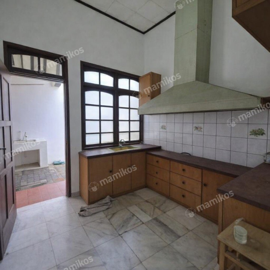 Rumah Sertifikat SHM 6 Kamar Tidur 4 Kamar Mandi Cipayung Jakarta Timur - Photo 4