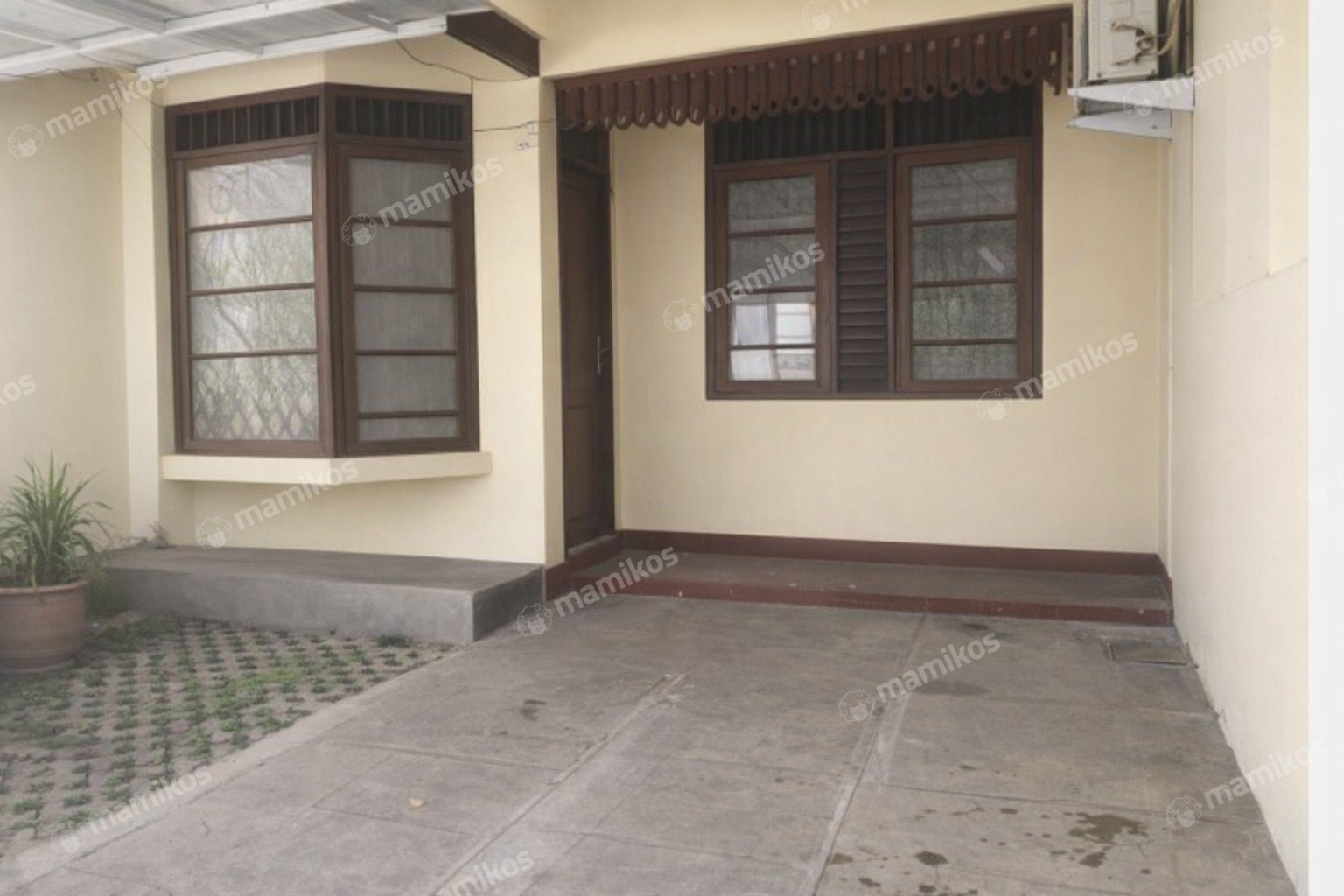 Rumah Sertifikat SHM 2 Kamar Tidur 2 Kamar Mandi Sektor 2 - Bintaro Jakarta Selatan