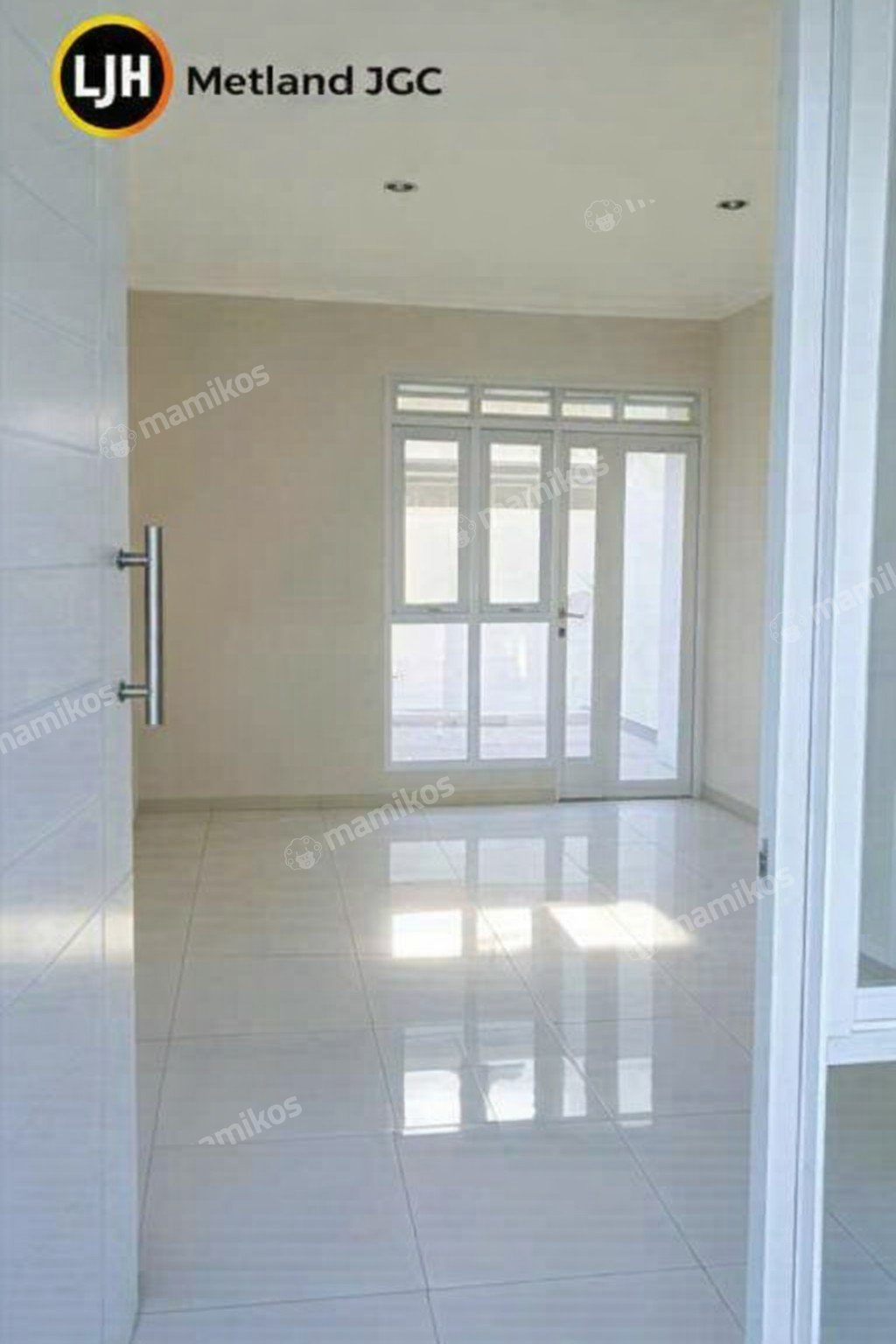 Rumah Sertifikat HGB 3 Kamar Tidur 3 Kamar Mandi Metland Menteng Jakarta Timur - Photo 2