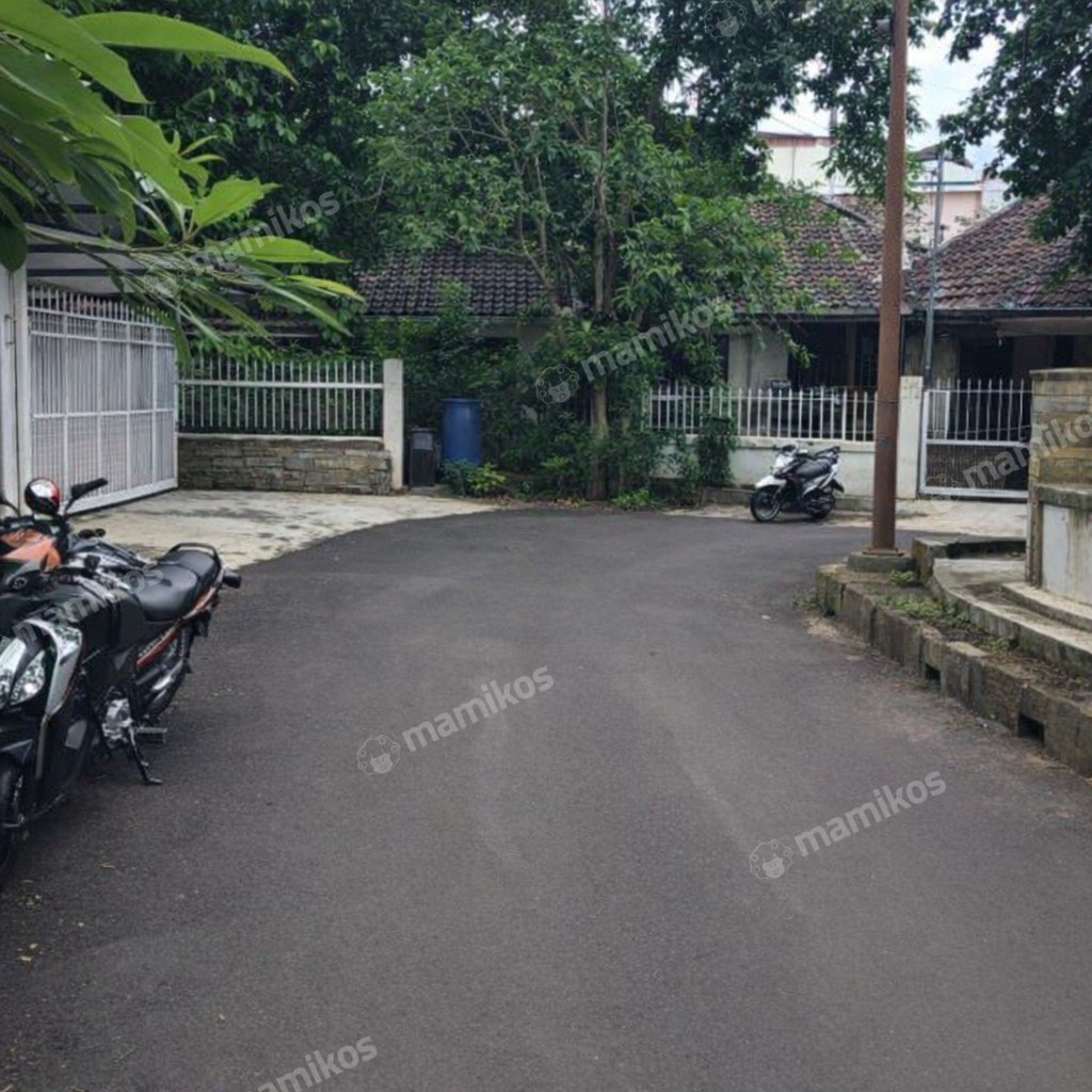 Rumah Sertifikat SHM 3 Kamar Tidur 4 Kamar Mandi Lebak Bulus Jakarta Selatan - Photo 4