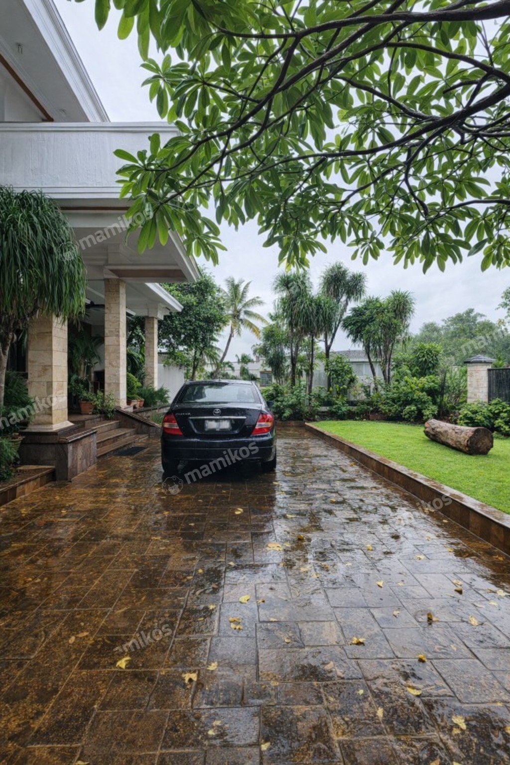 Rumah Sertifikat SHM 5 Kamar Tidur 6 Kamar Mandi Pondok Indah Jakarta Selatan - Photo 2