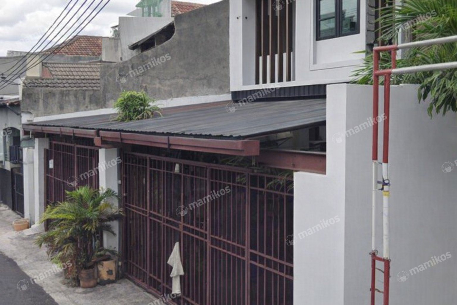 Rumah Sertifikat SHM 6 Kamar Tidur 6 Kamar Mandi Cipete Jakarta Selatan