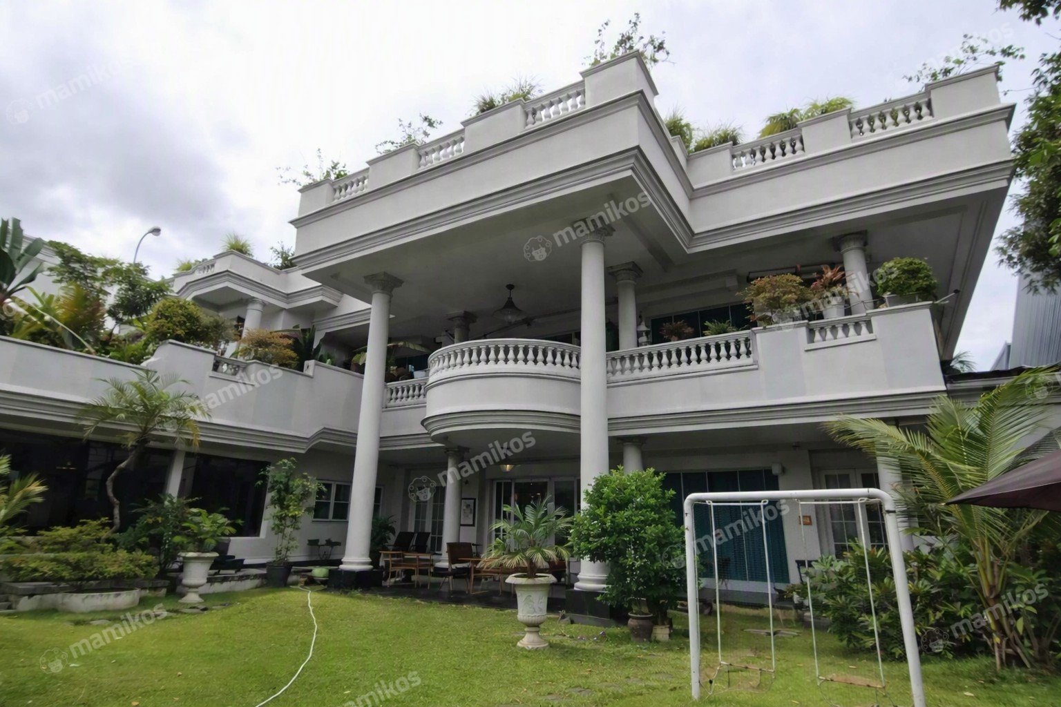 Rumah Sertifikat SHM 6 Kamar Tidur 7 Kamar Mandi Sunter Jakarta Utara - Photo 2