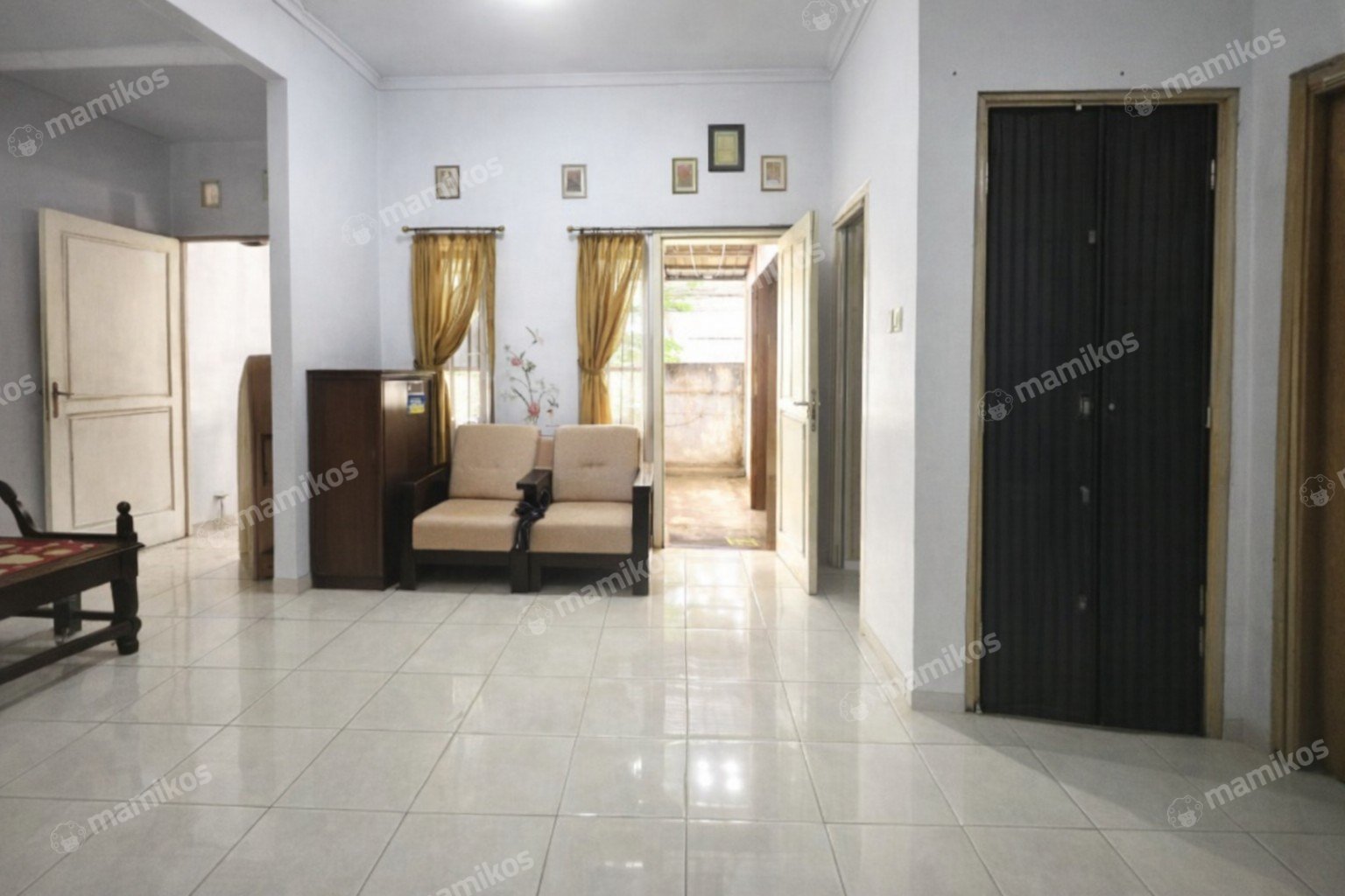 Rumah Sertifikat SHM 2 Kamar Tidur 1 Kamar Mandi Metland Menteng Jakarta Timur - Photo 2