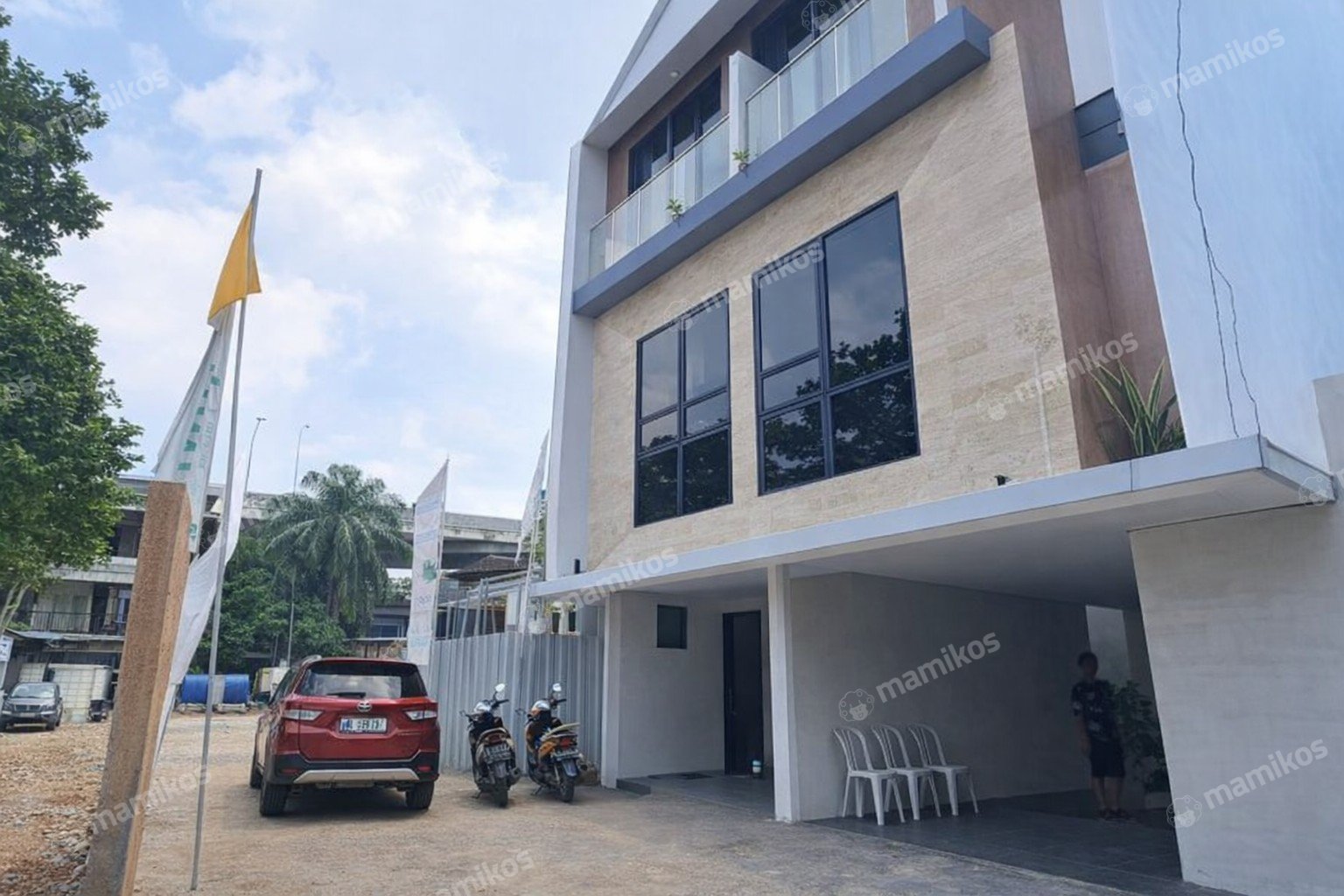 Rumah Baru Sertifikat SHM 3 Kamar Tidur Cilandak Jakarta Selatan