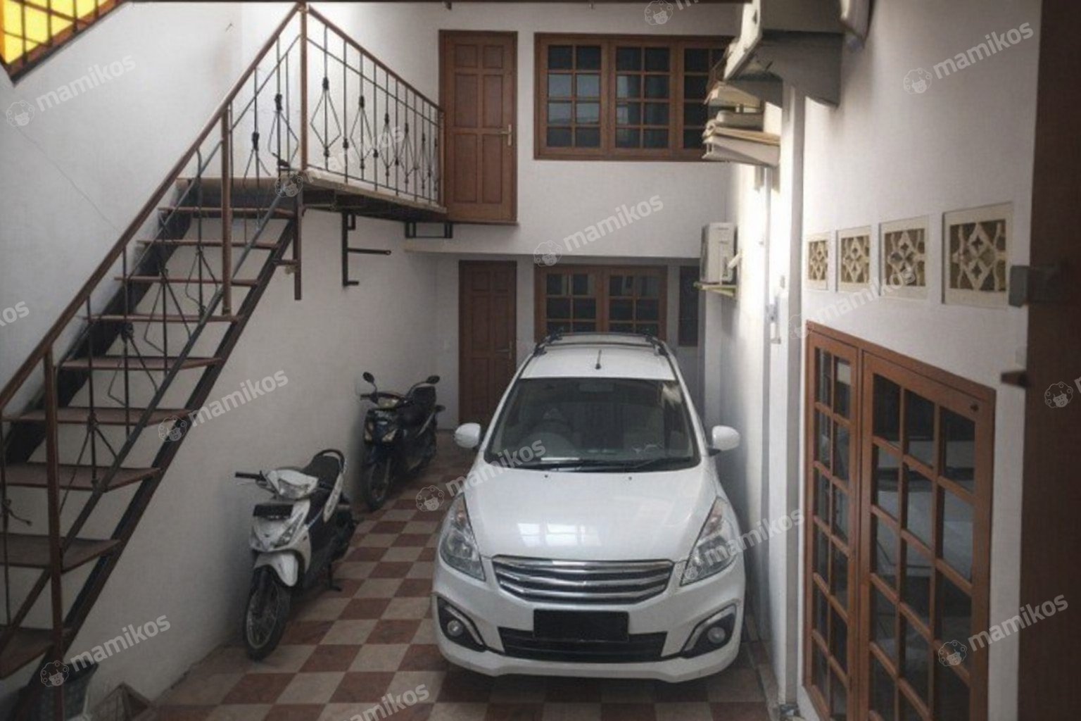 Rumah Sertifikat SHM 15 Kamar Tidur 8 Kamar Mandi Rawa Belong Jakarta Barat - Photo 4