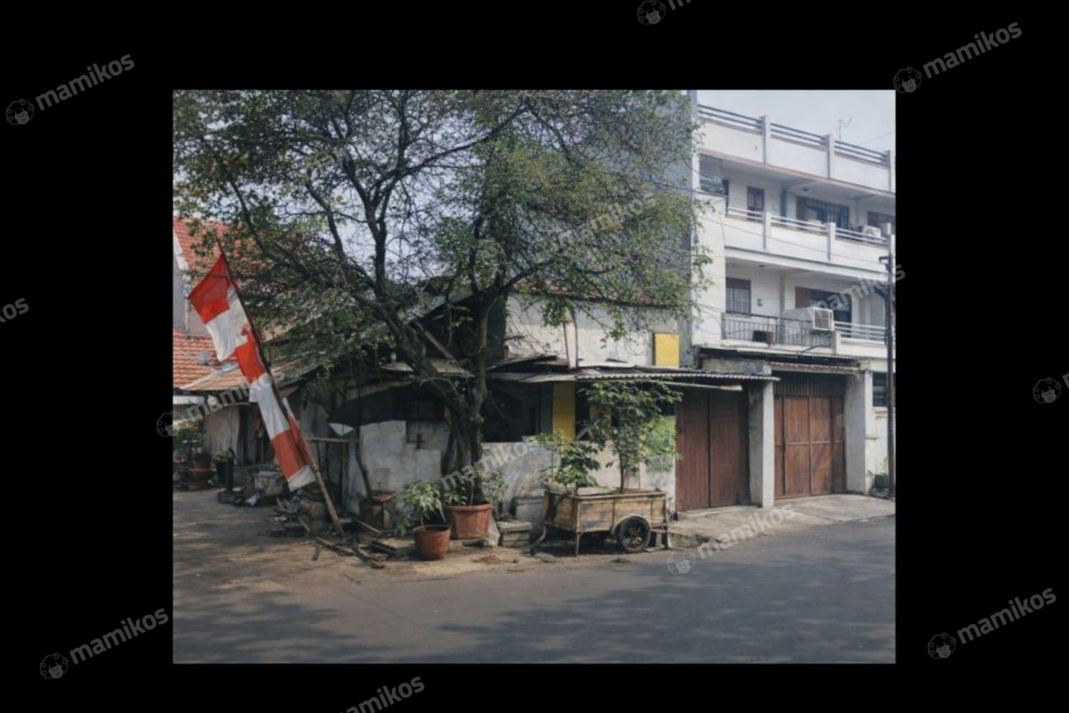 Rumah Sertifikat SHM 21 Kamar Tidur 6 Kamar Mandi Kemanggisan Jakarta Barat - Photo 5