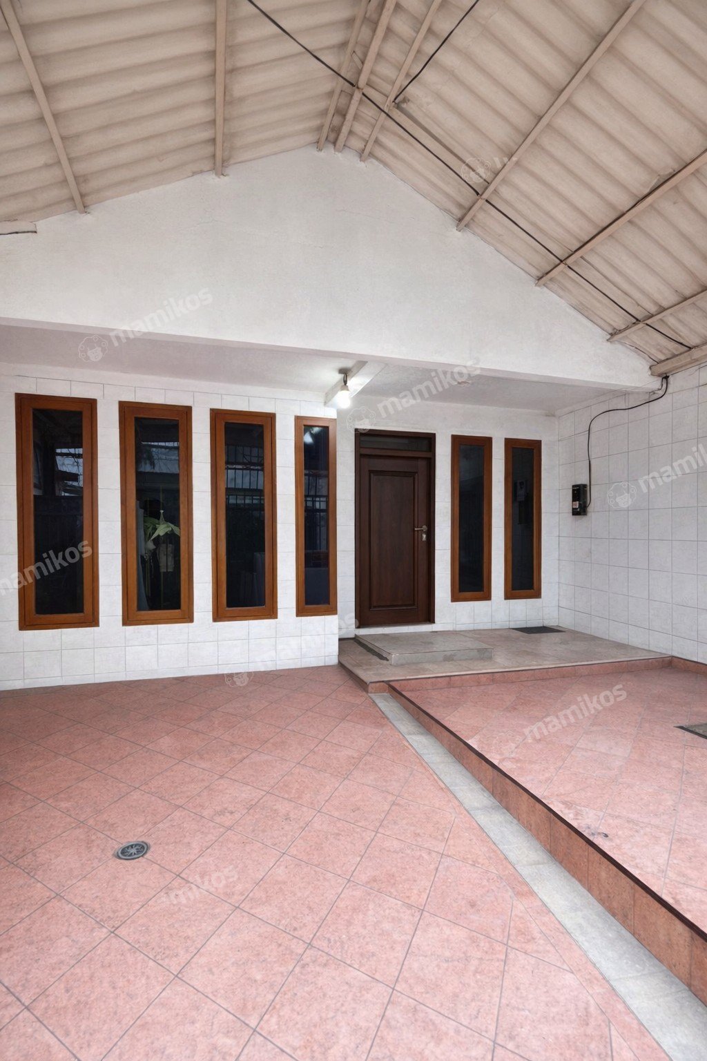 Rumah Sertifikat SHM 4 Kamar Tidur 2 Kamar Mandi Kelapa Gading Jakarta Utara - Photo 2