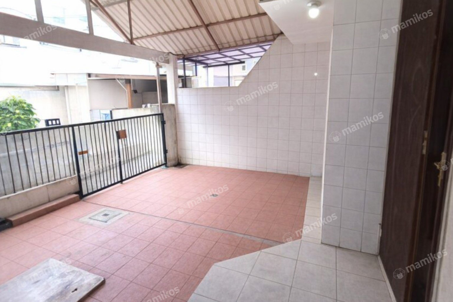 Rumah Sertifikat SHM 4 Kamar Tidur 2 Kamar Mandi Kelapa Gading Jakarta Utara - Photo 3