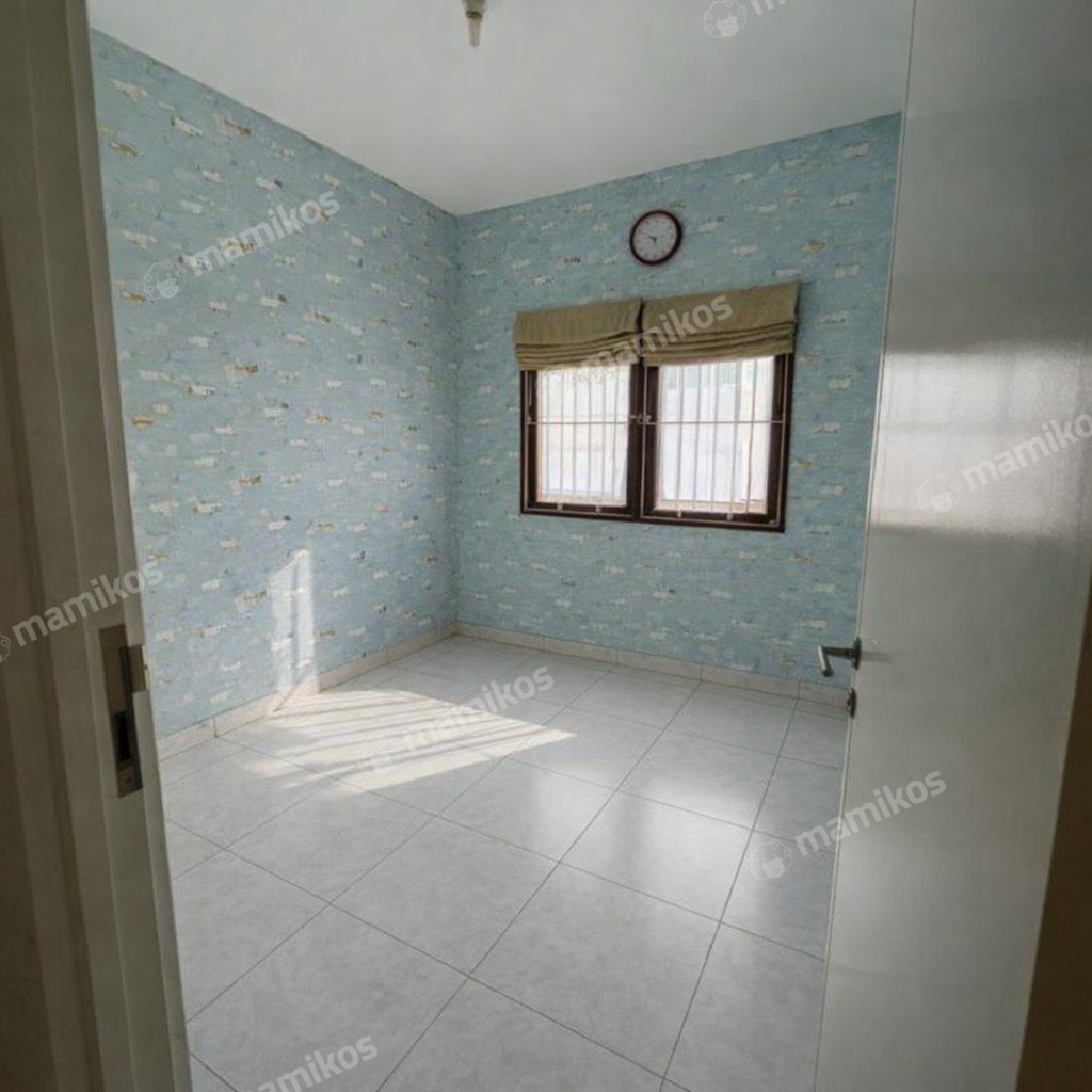 Rumah Sertifikat SHM 4 Kamar Tidur 3 Kamar Mandi Cakung Jakarta Timur - Photo 2