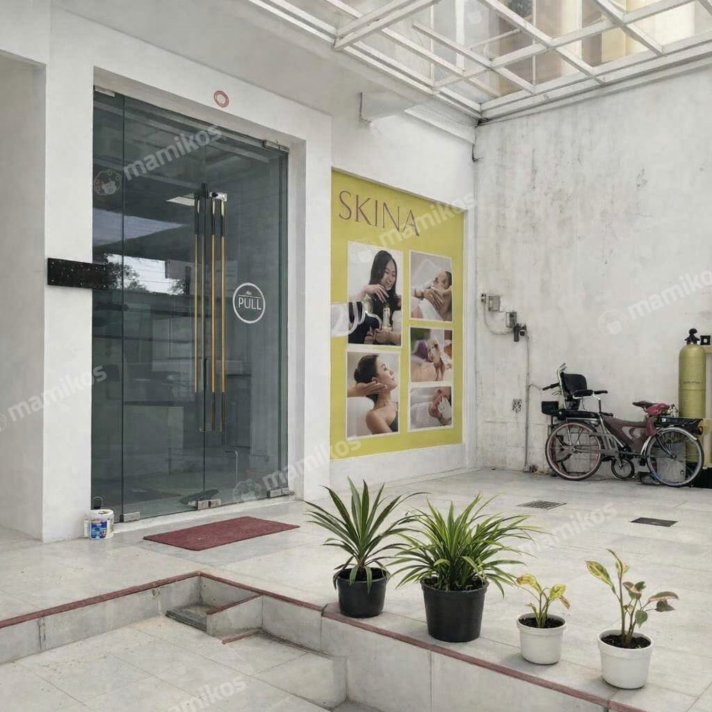 Rumah Sertifikat SHM 4 Kamar Tidur 4 Kamar Mandi Kav DKI Jakarta Barat - Photo 2