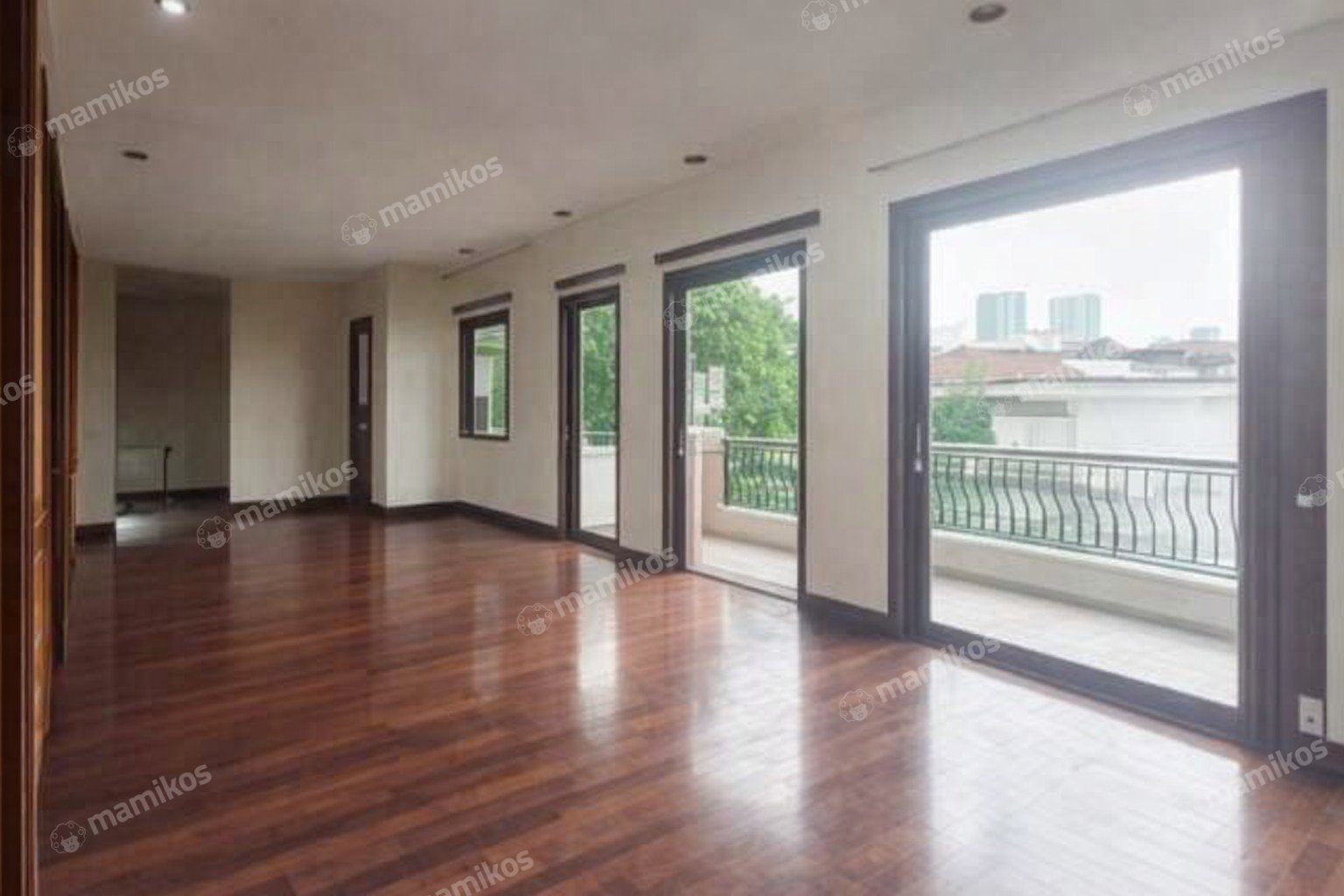 Rumah Sertifikat SHM 5 Kamar Tidur 3 Kamar Mandi Kuningan Jakarta Selatan - Photo 5