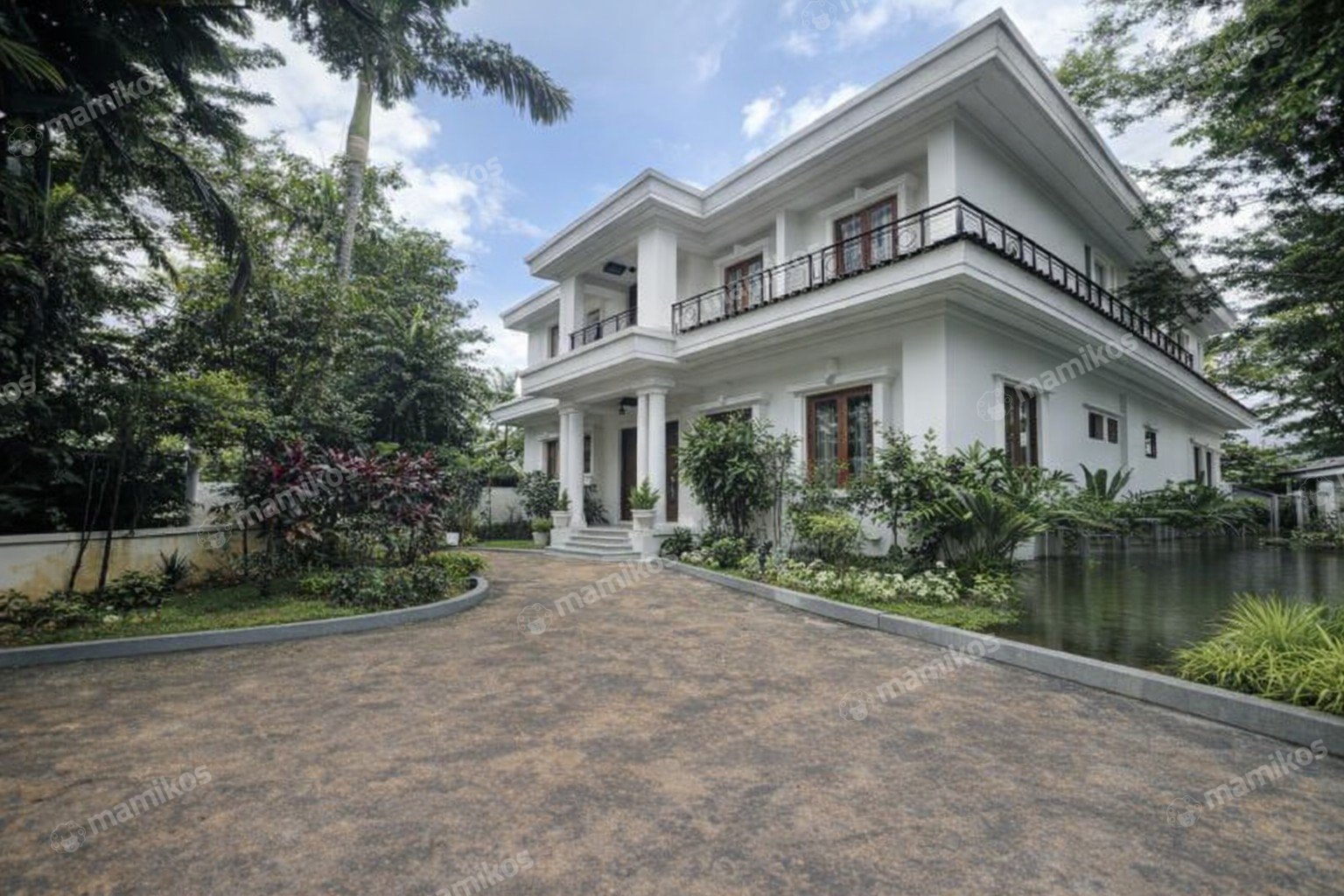 Rumah Sertifikat SHM 10 Kamar Tidur 7 Kamar Mandi Mega Kuningan Jakarta Selatan - Photo 2