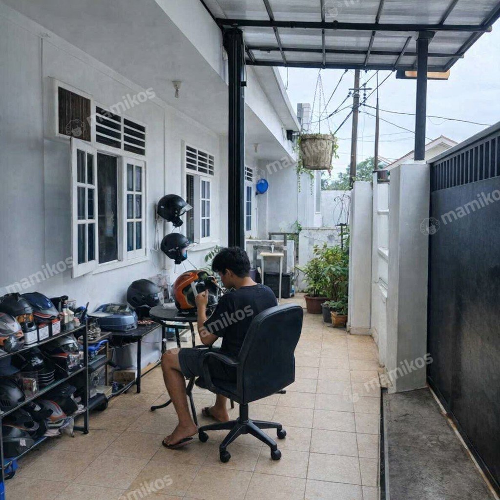 Rumah Sertifikat SHM 3 Kamar Tidur 2 Kamar Mandi Cilandak Jakarta Selatan - Photo 4