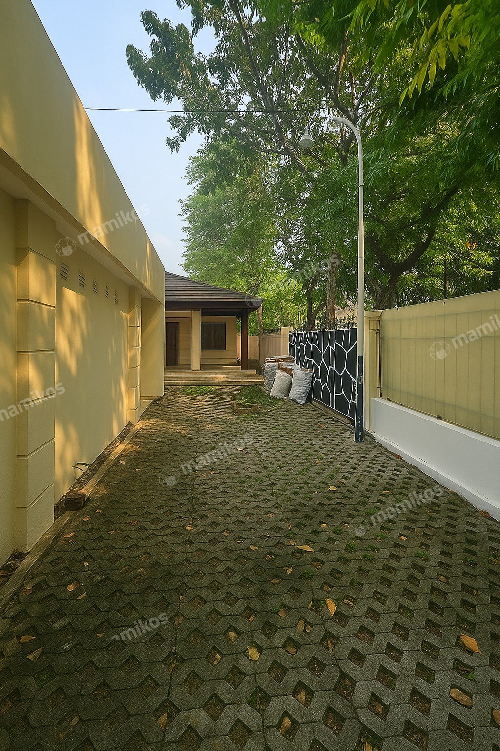 Rumah Sertifikat SHM 4 Kamar Tidur 5 Kamar Mandi Radio Dalam Jakarta Selatan - Photo 5