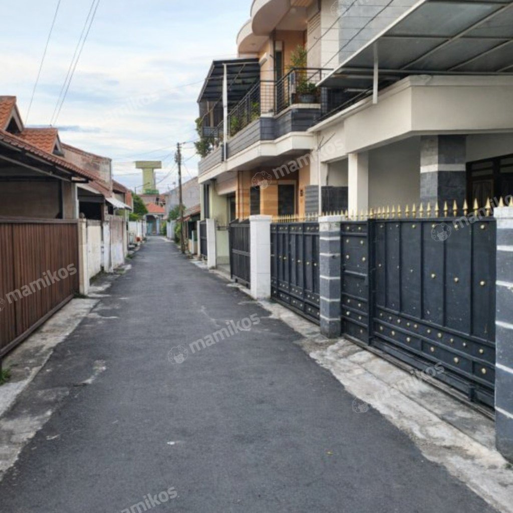 Rumah Sertifikat SHM 2 Kamar Tidur 1 Kamar Mandi Srengseng Jakarta Barat - Photo 2