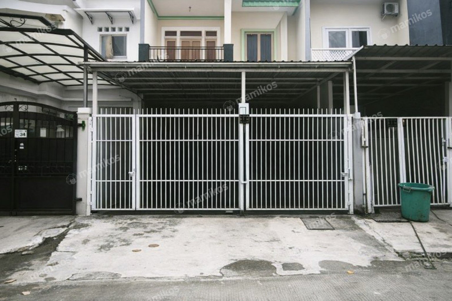 Rumah Sertifikat SHM 3 Kamar Tidur 4 Kamar Mandi Joglo Jakarta Barat
